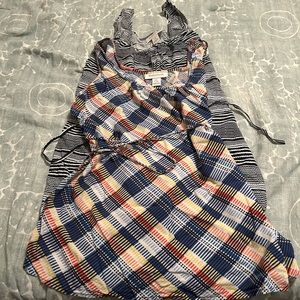 2 Motherhood maternity tanks. Size small GUC